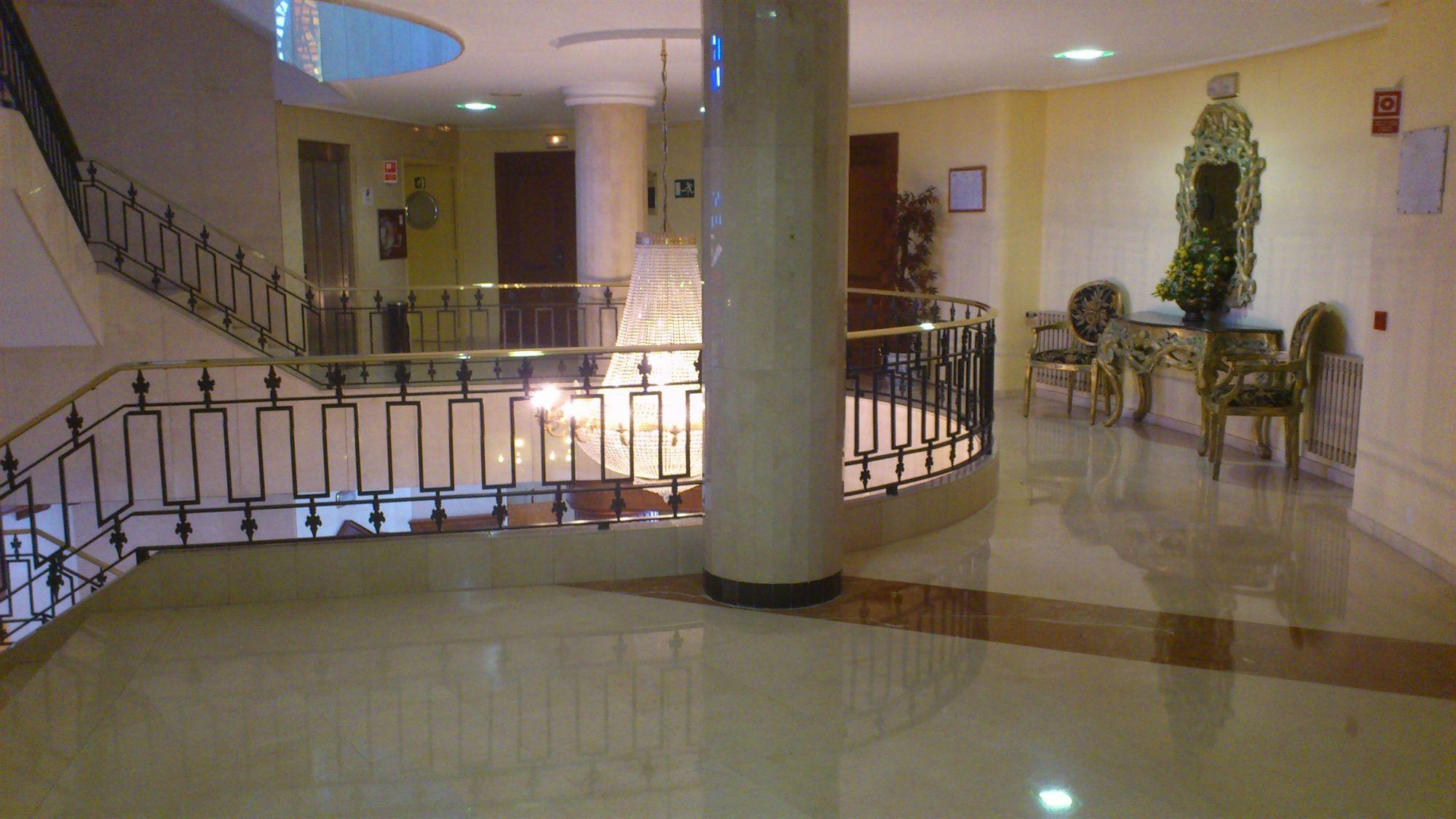 Hotel Exe Dona Carlota Ciudad Real Zewnętrze zdjęcie