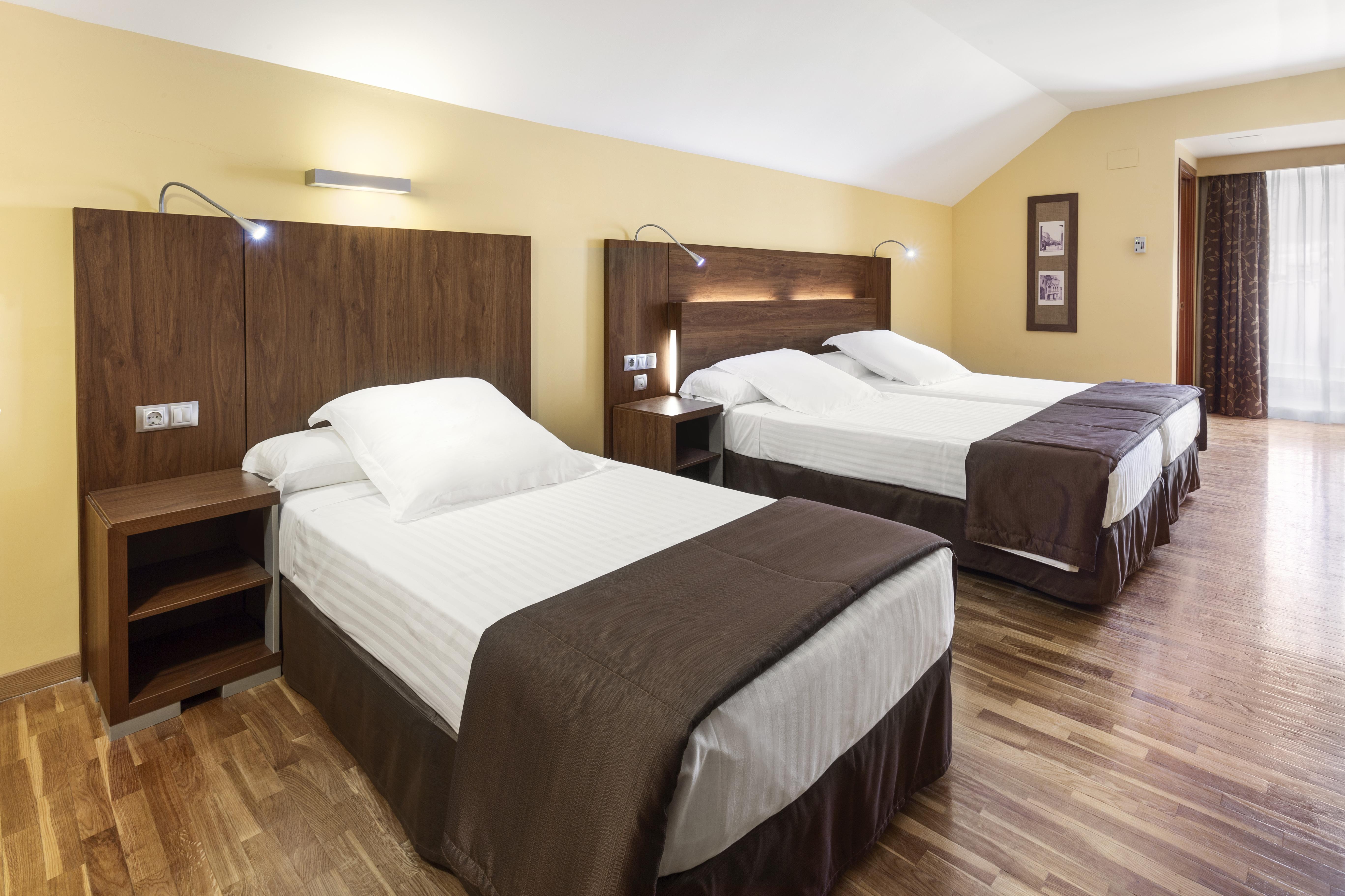 Hotel Exe Dona Carlota Ciudad Real Zewnętrze zdjęcie